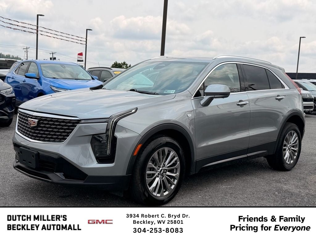 2025 Cadillac XT4 Premium Luxury