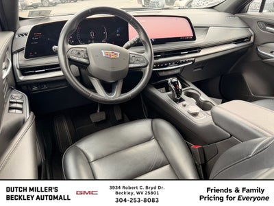 2025 Cadillac XT4 Premium Luxury