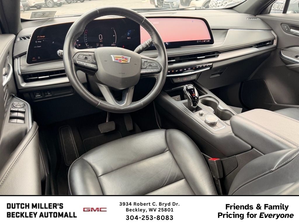 2025 Cadillac XT4 Premium Luxury
