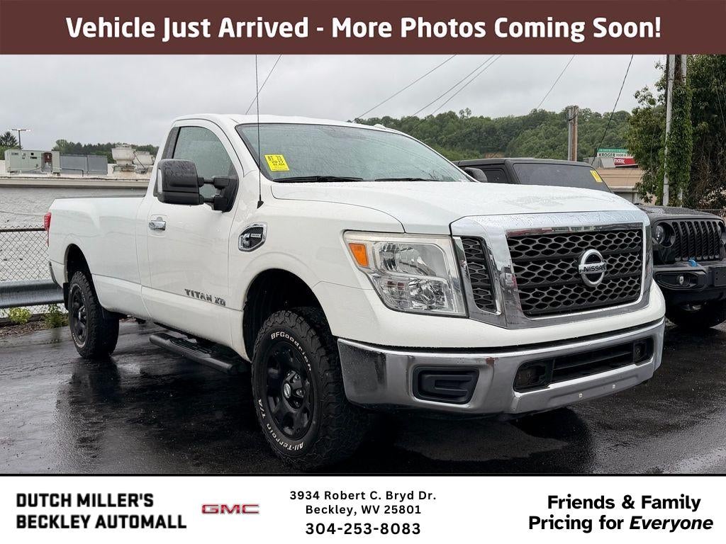 2017 Nissan Titan XD SV