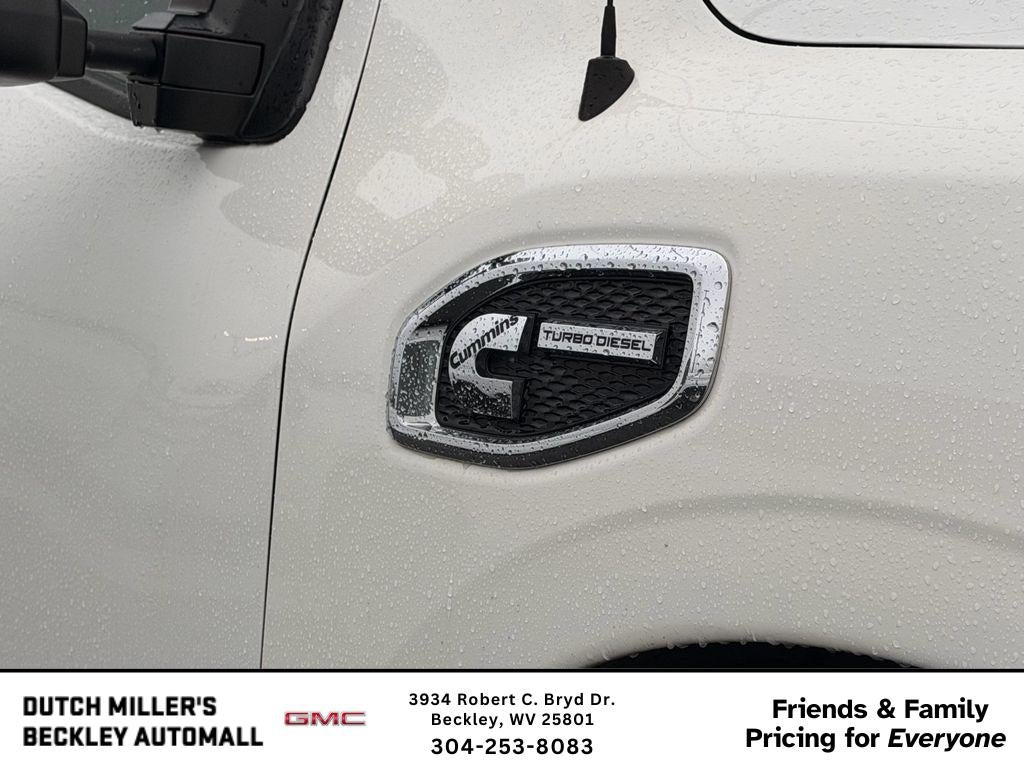 2017 Nissan Titan XD SV