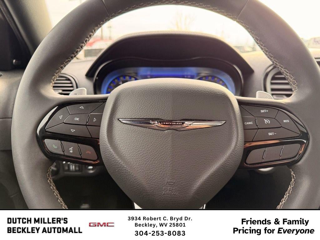 2023 Chrysler 300 300S