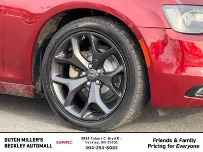 2023 Chrysler 300 300S