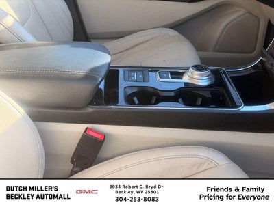 2020 Ford Edge Titanium