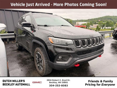2025 Jeep Compass Trailhawk