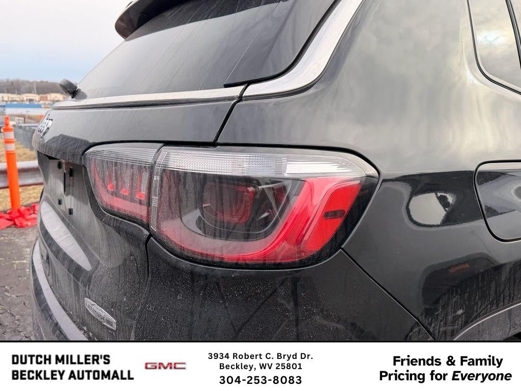 2024 Jeep Compass Latitude Lux