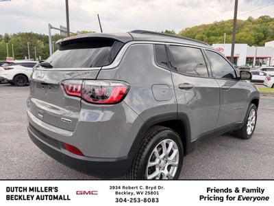 2024 Jeep Compass Latitude Lux