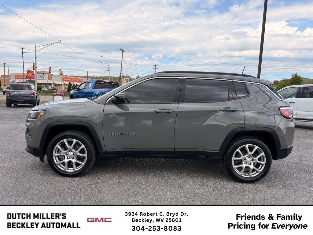 2024 Jeep Compass Latitude Lux