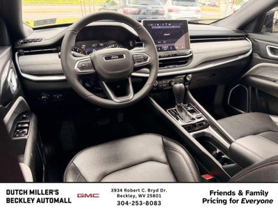 2024 Jeep Compass Latitude Lux
