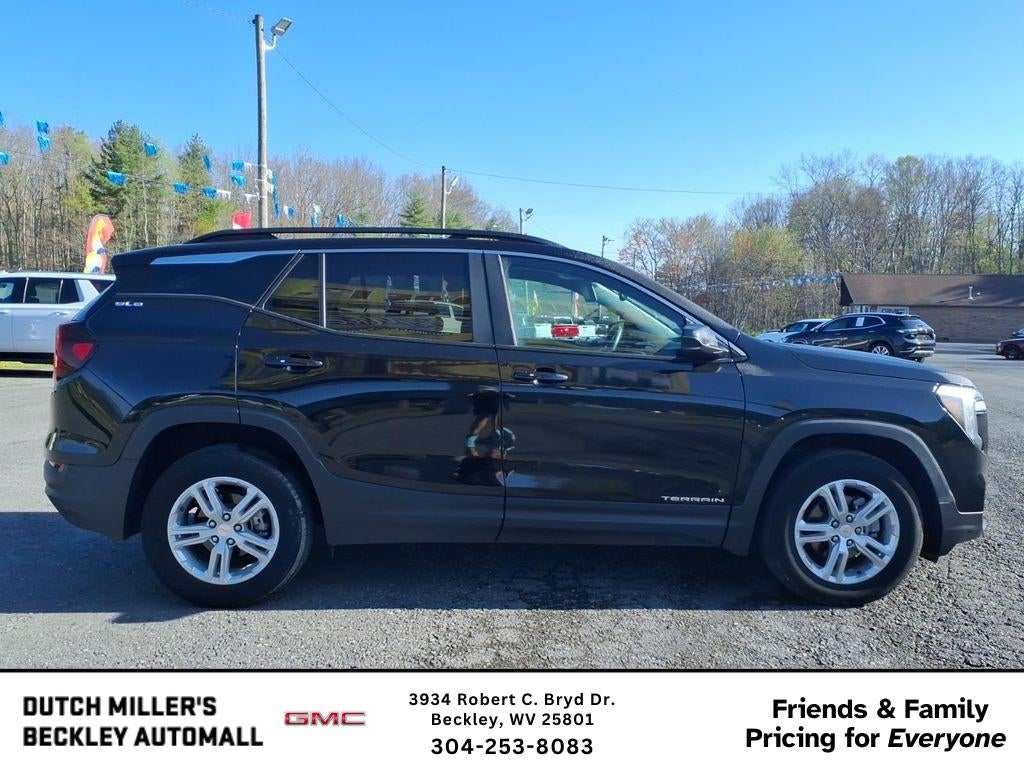 2024 GMC Terrain SLE