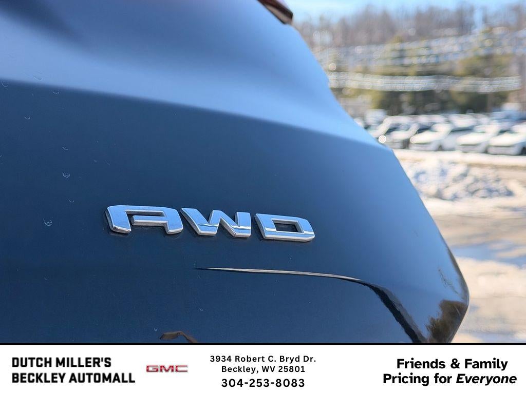 2024 GMC Terrain SLT