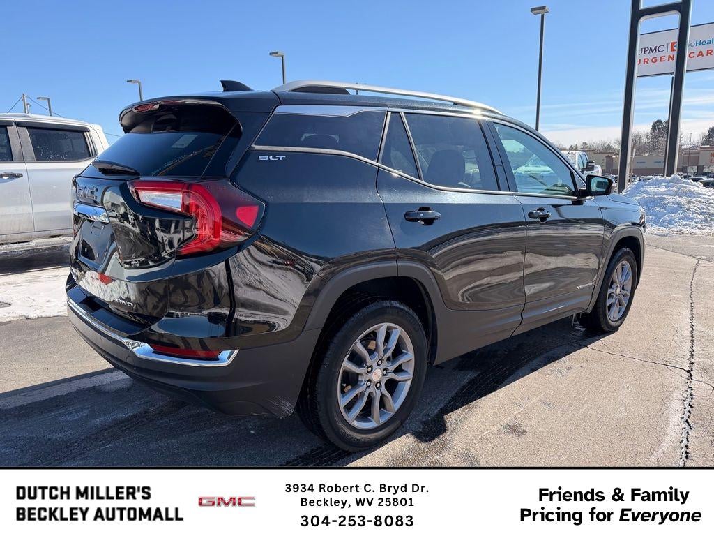 2024 GMC Terrain SLT