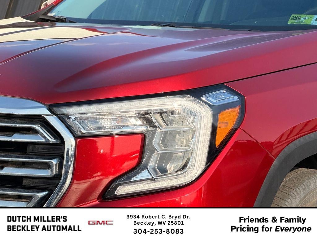 2022 GMC Terrain SLT