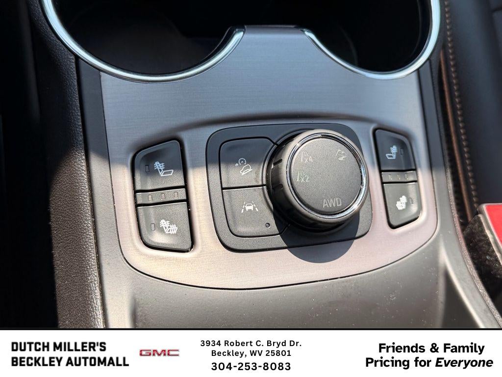 2023 GMC Terrain AT4