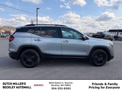 2023 GMC Terrain AT4