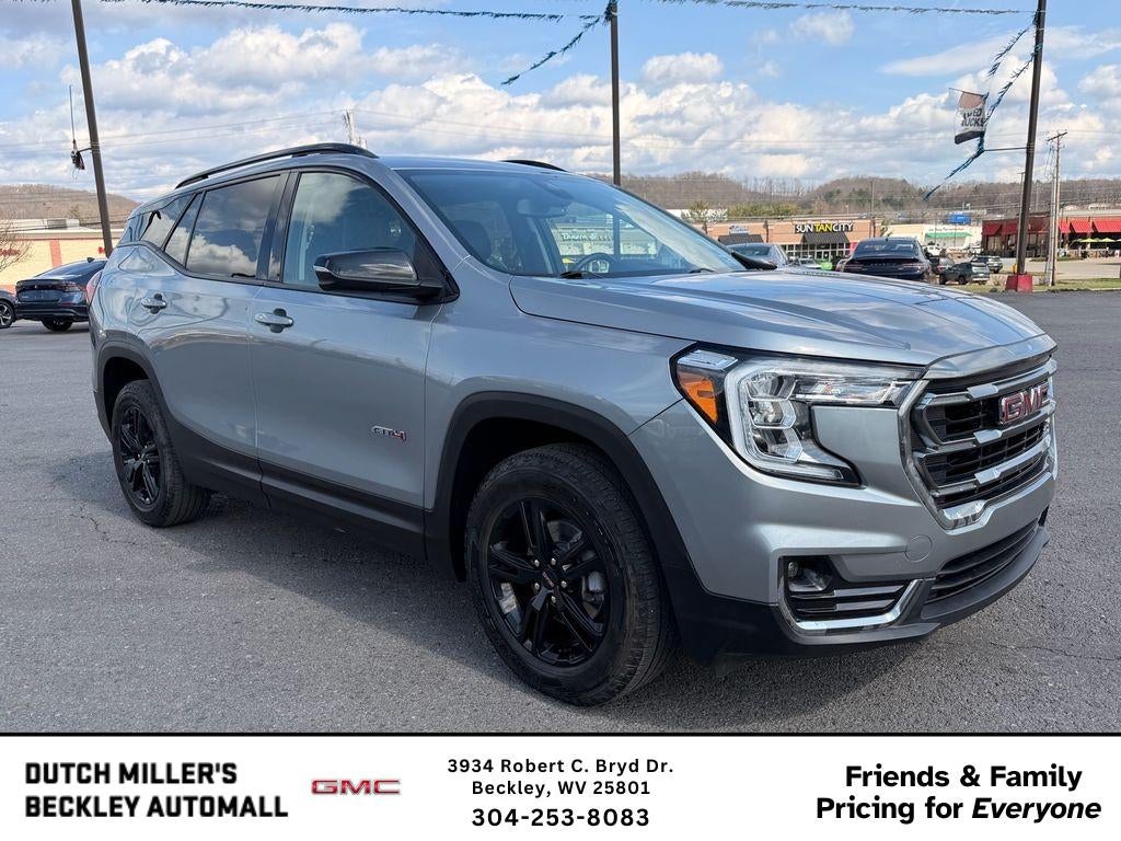 2023 GMC Terrain AT4
