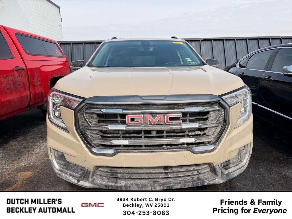 2023 GMC Terrain AT4