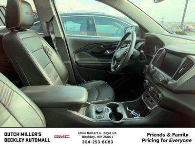 2023 GMC Terrain AT4