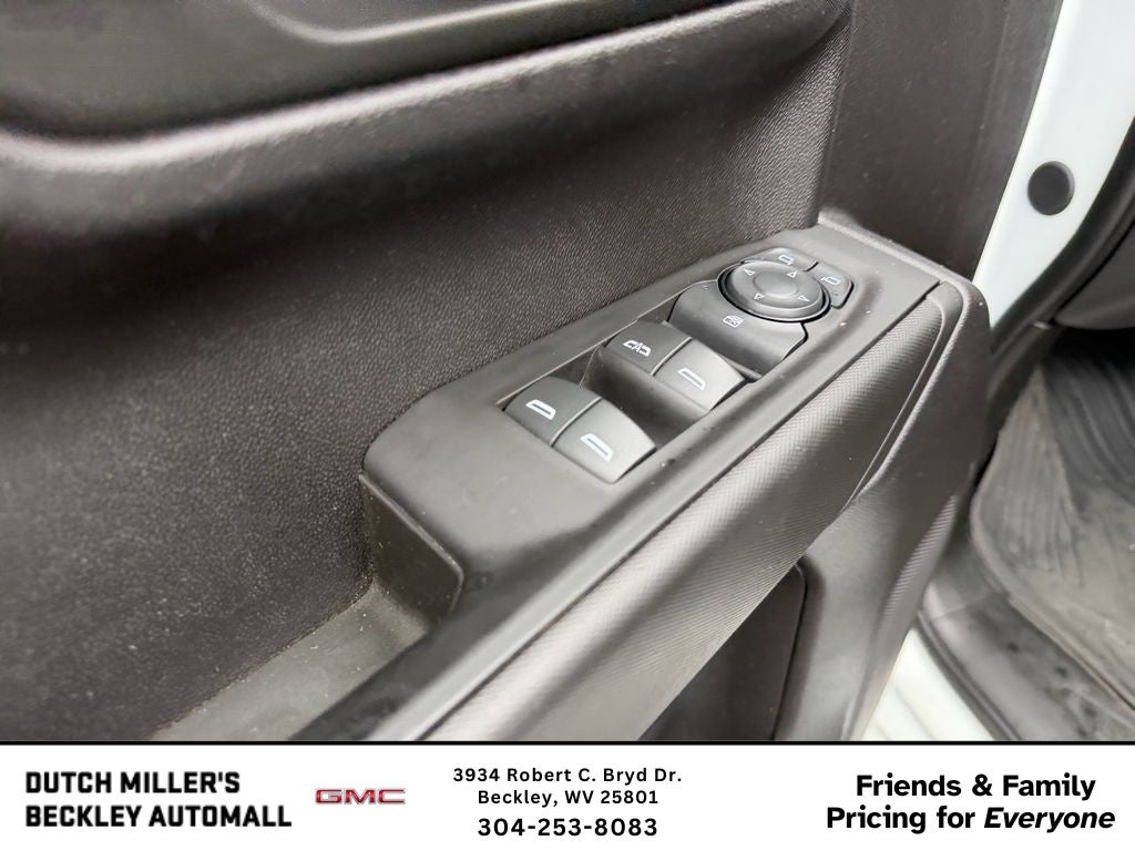 2024 GMC Sierra 1500 Pro