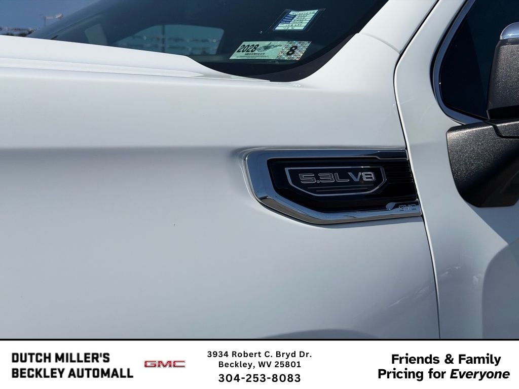 2025 GMC Sierra 1500 SLT