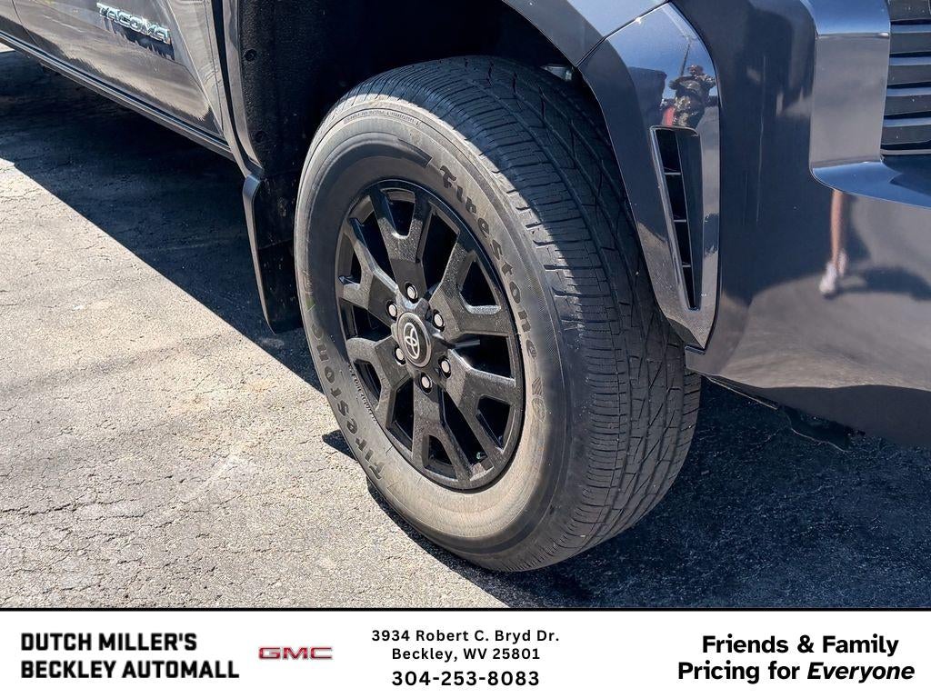 2024 Toyota Tacoma 4WD SR5