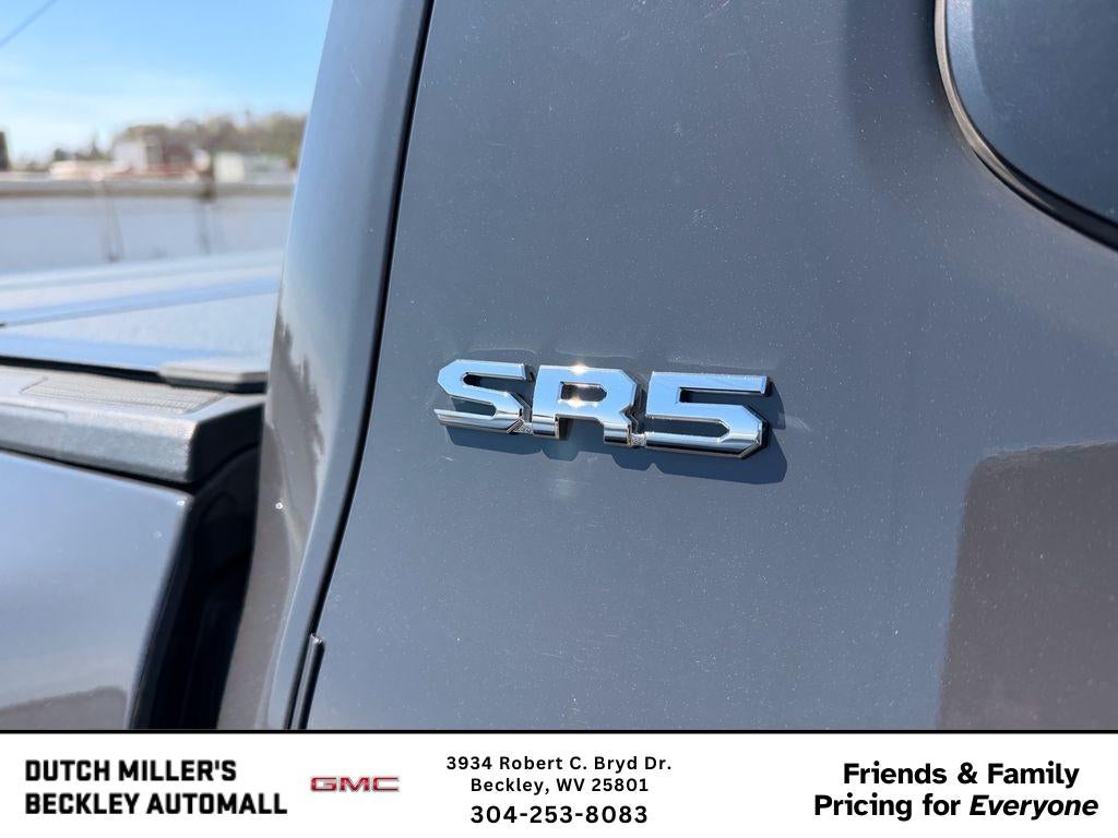 2024 Toyota Tacoma 4WD SR5