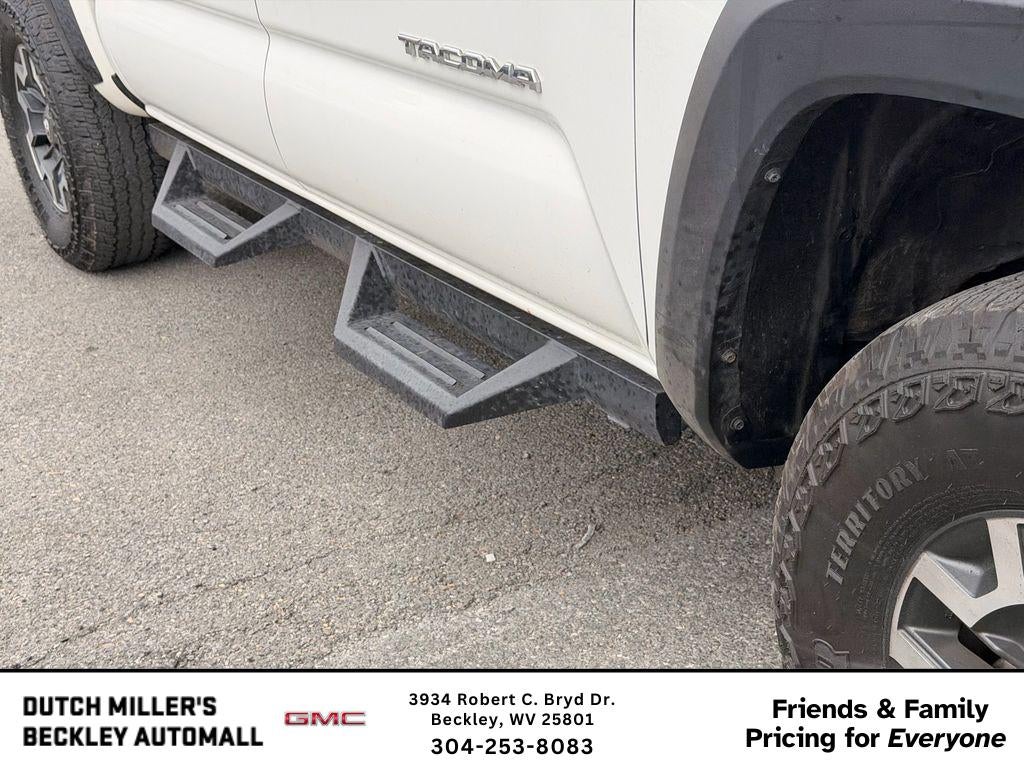 2023 Toyota Tacoma 4WD SR