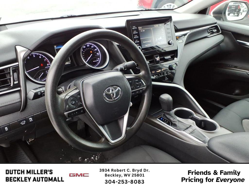 2022 Toyota Camry LE