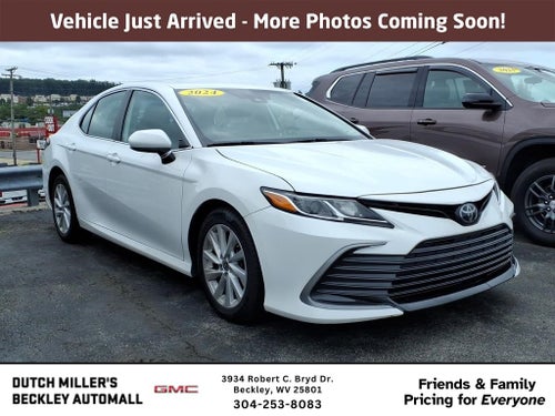 2022 Toyota Camry LE