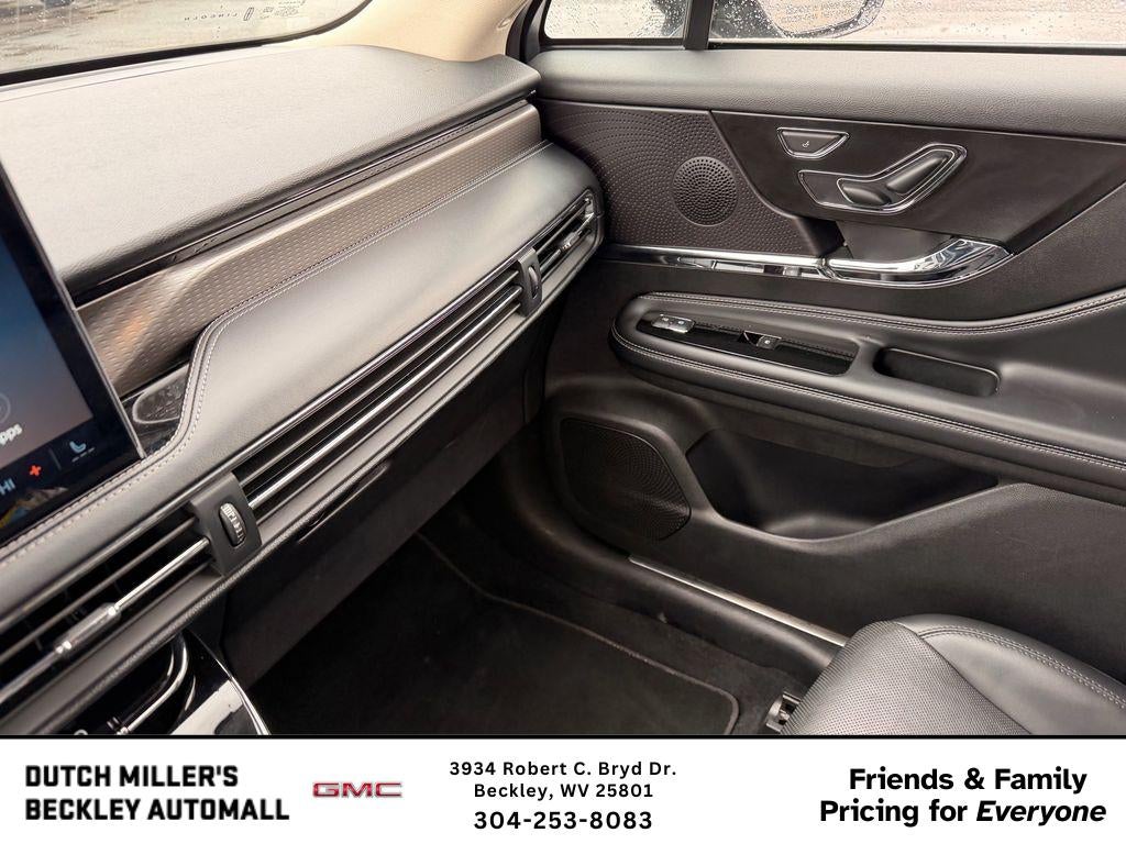 2024 Lincoln Corsair Reserve