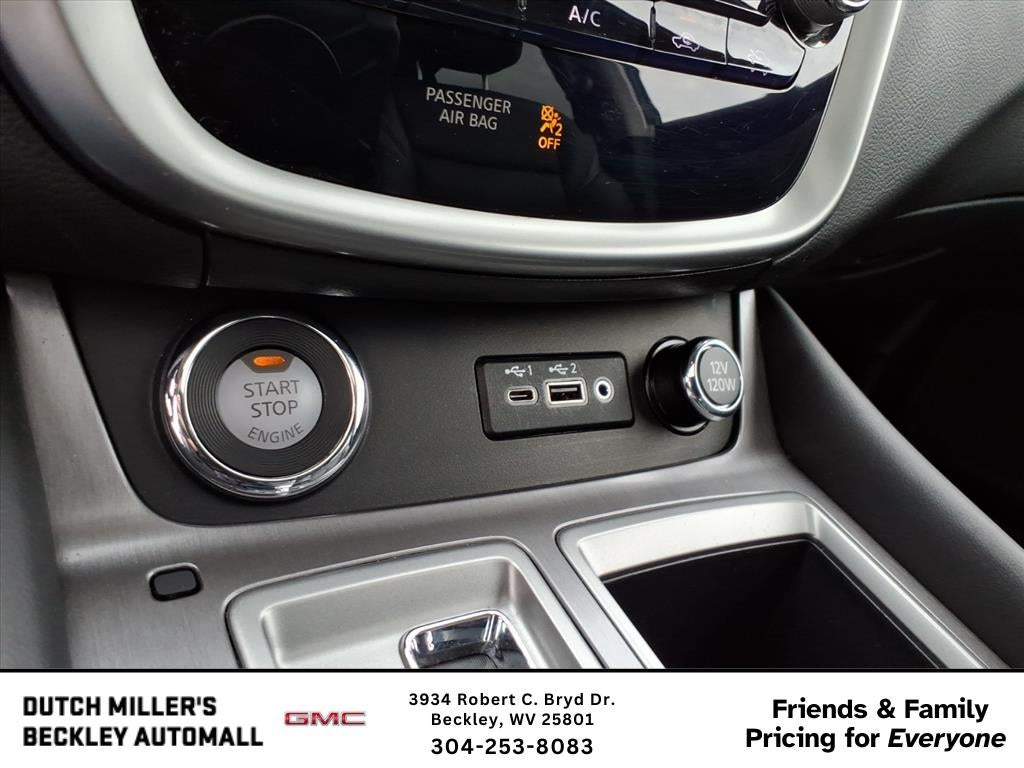 2023 Nissan Murano SL