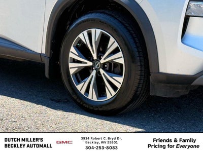 2022 Nissan Rogue SV