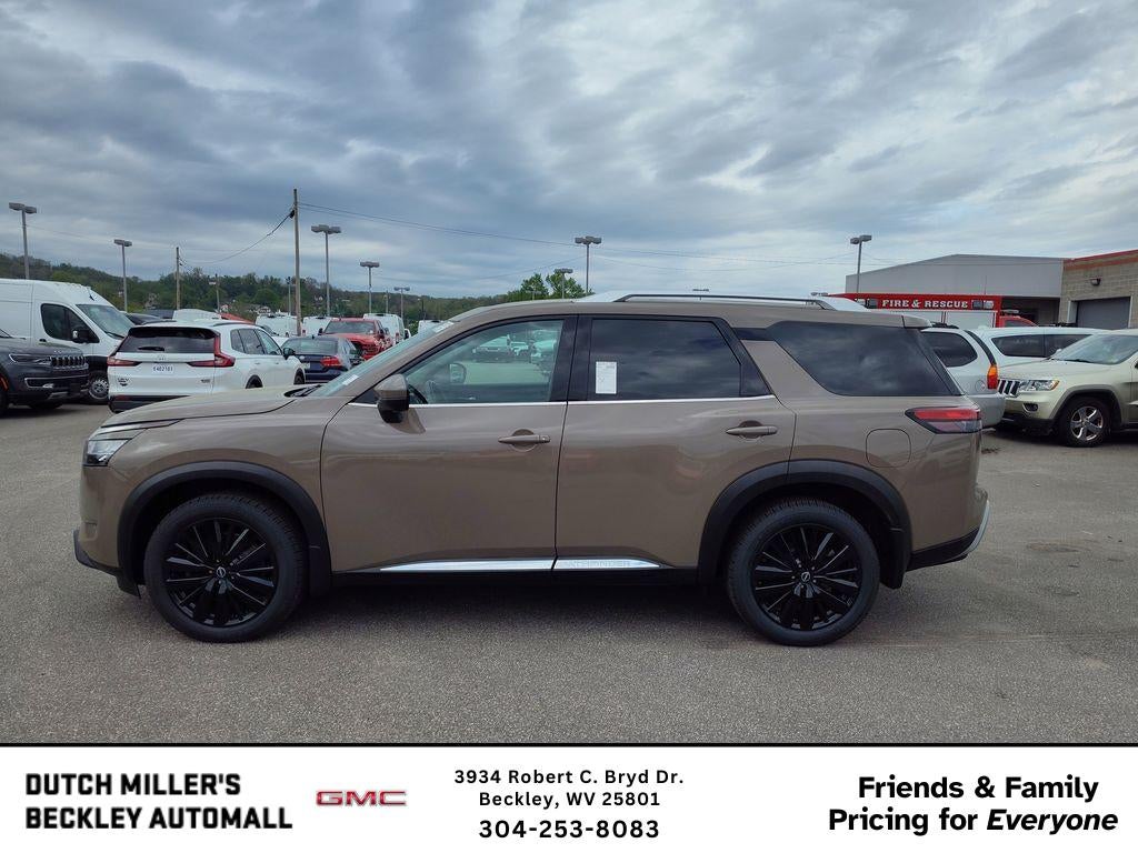 2023 Nissan Pathfinder Platinum