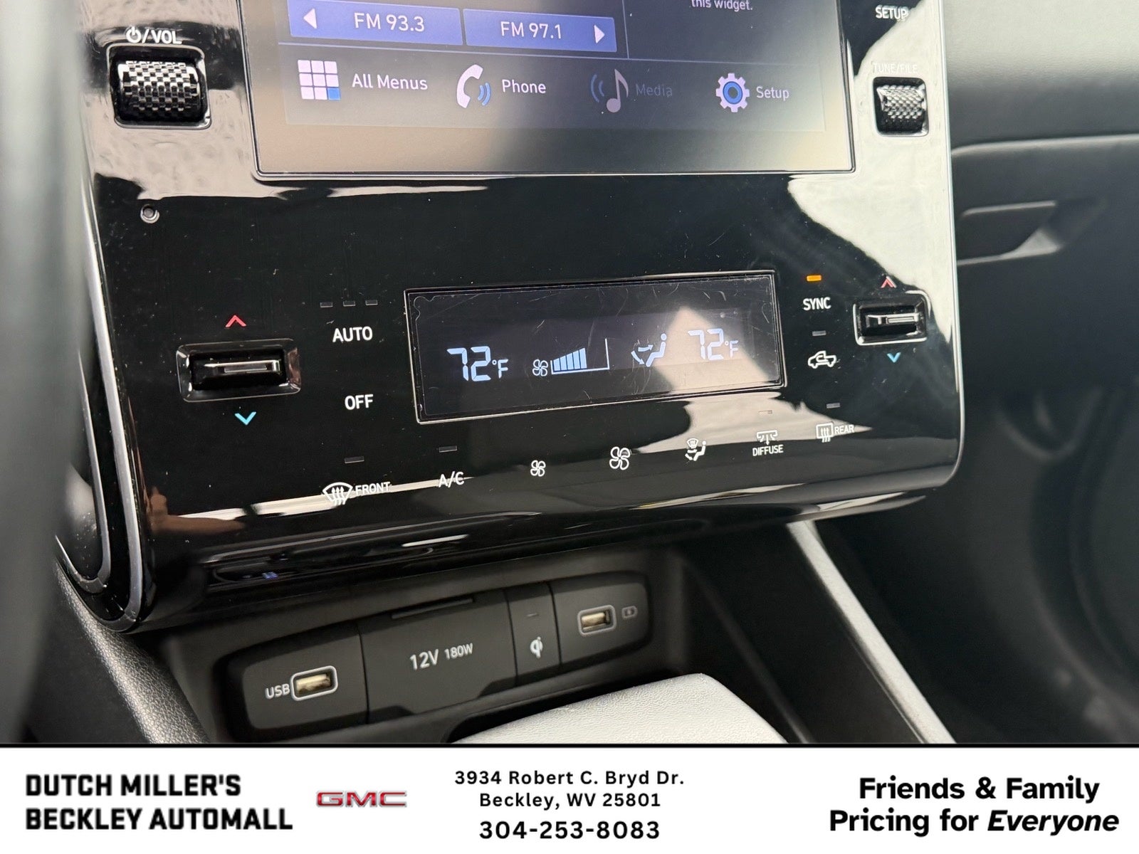 2022 Hyundai Santa Cruz SEL Premium