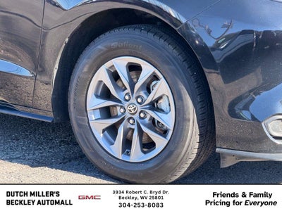 2024 Toyota Sienna LE