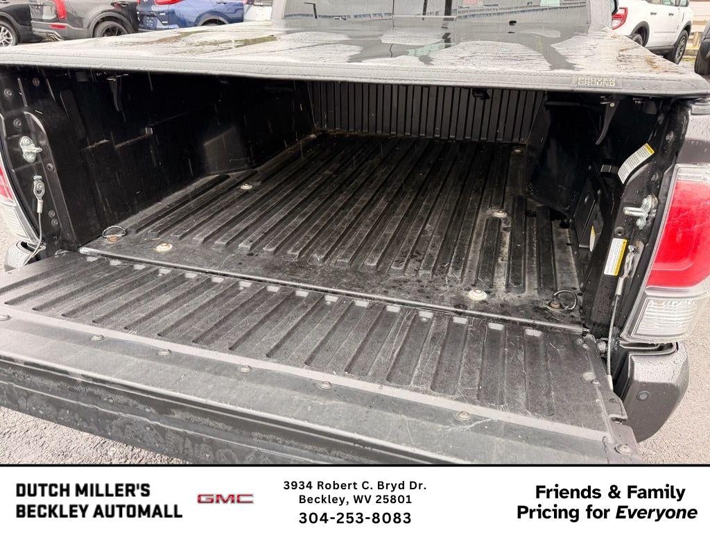 2021 Toyota Tacoma 4WD SR