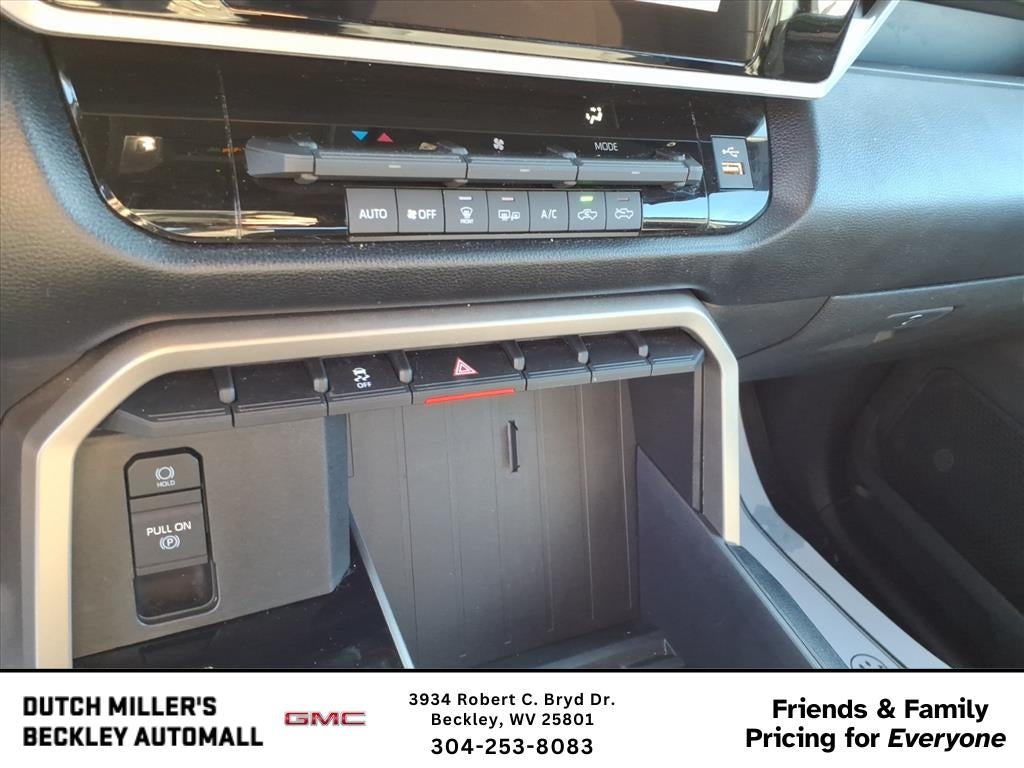 2025 Toyota Tundra 4WD SR