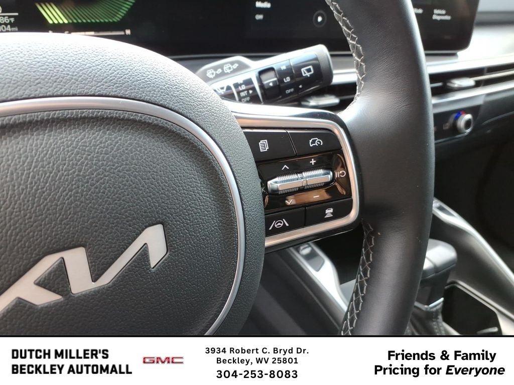 2025 Kia Sorento X-Line EX