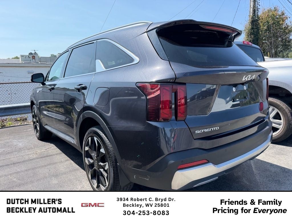 2025 Kia Sorento X-Line EX