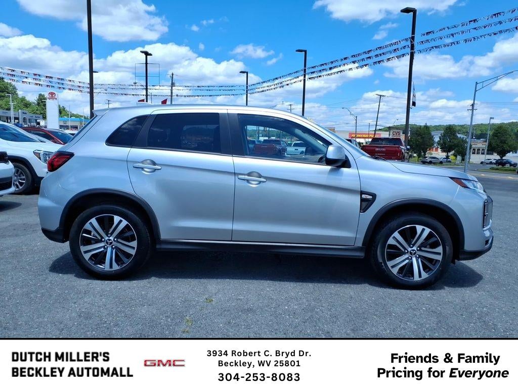 2025 Mitsubishi Outlander Sport S