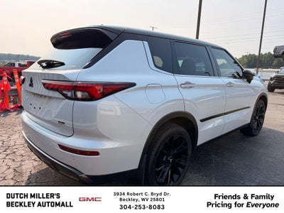 2023 Mitsubishi Outlander SEL