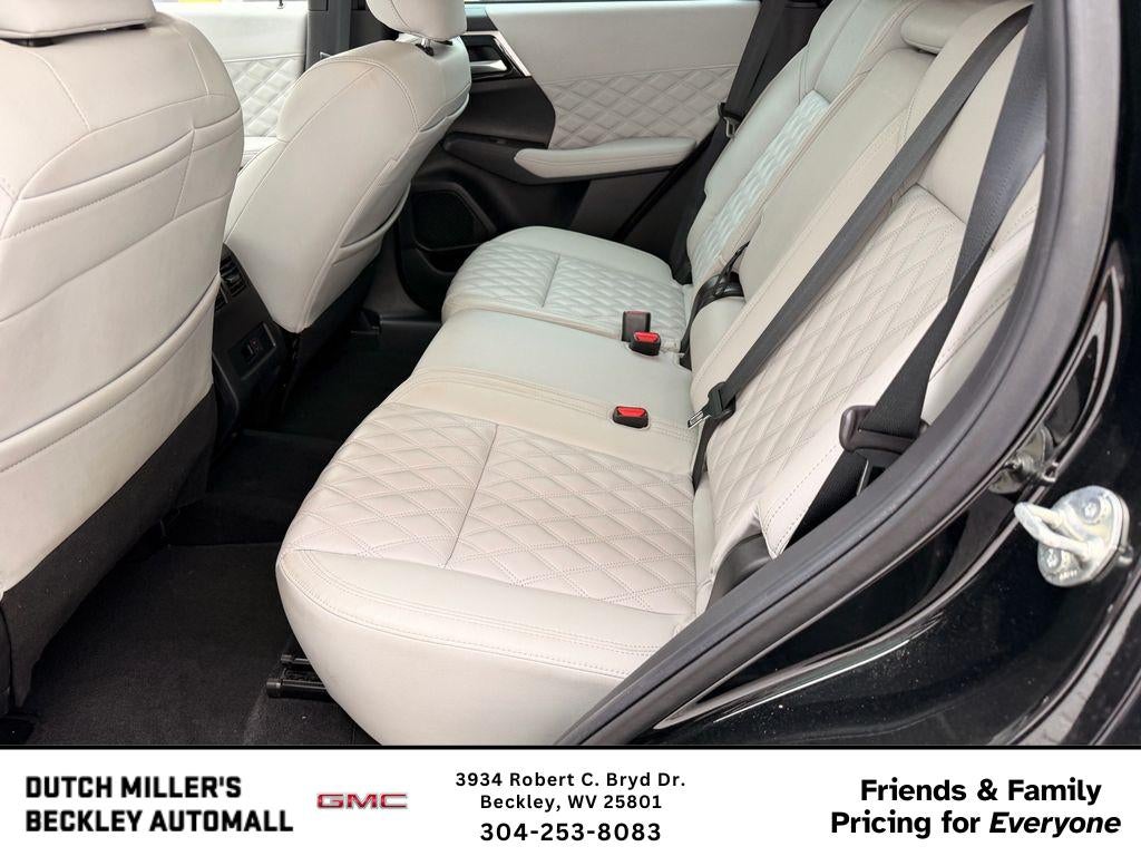 2022 Mitsubishi Outlander SEL