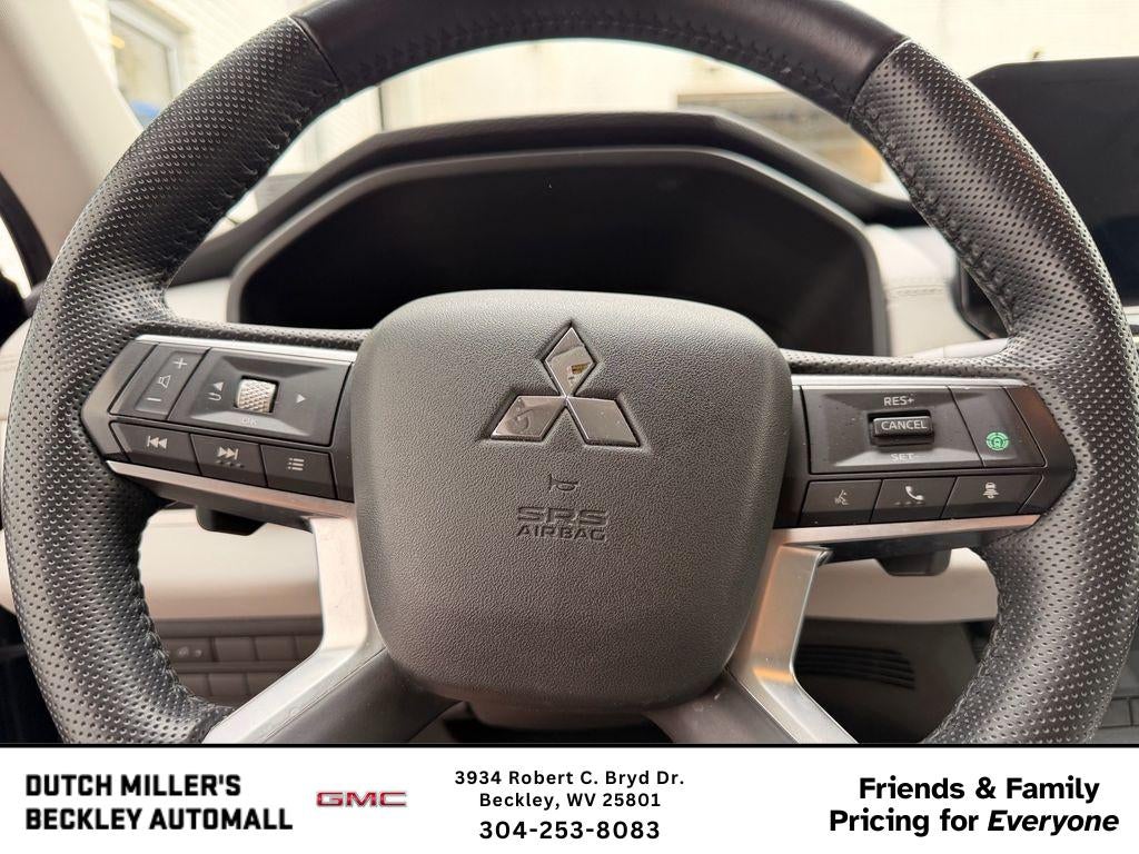 2022 Mitsubishi Outlander SEL