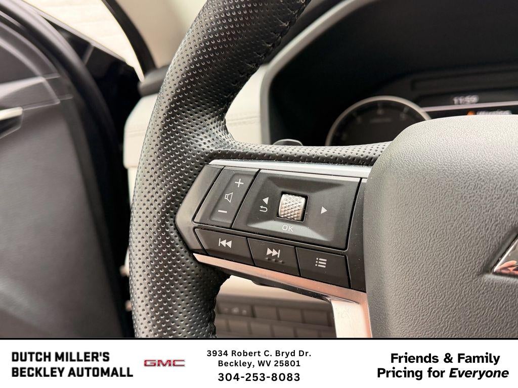 2022 Mitsubishi Outlander SEL