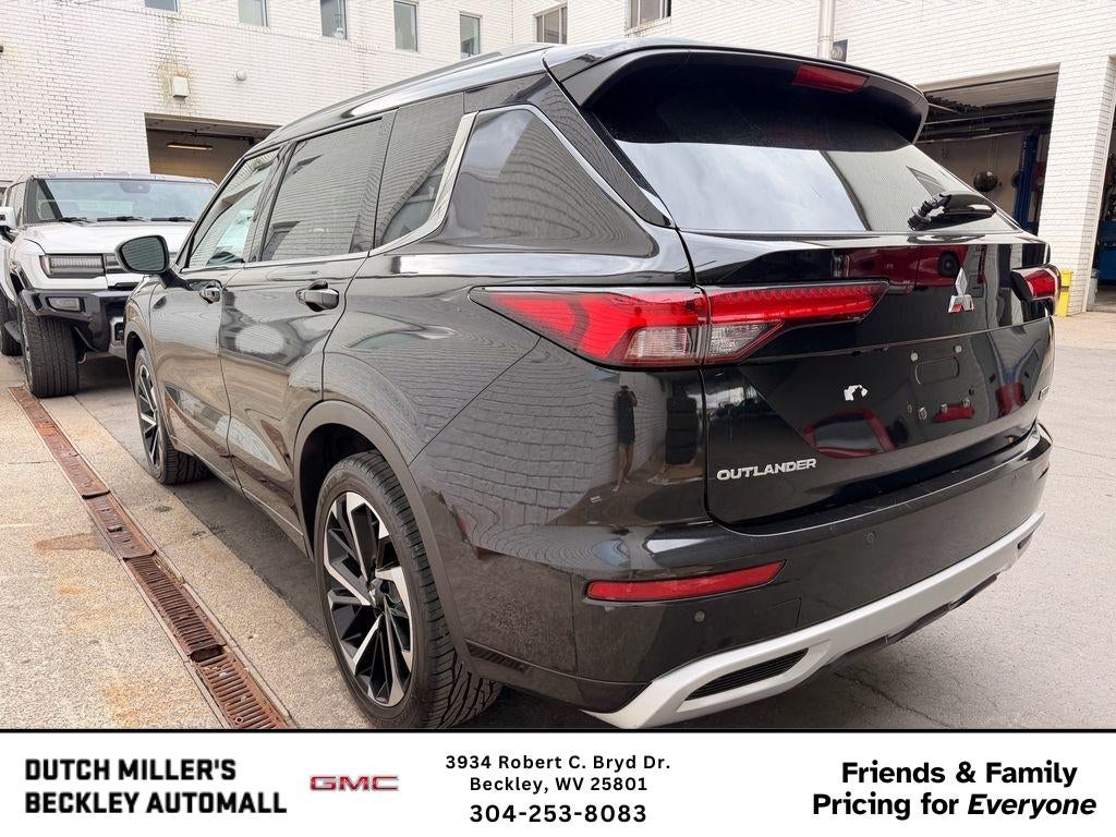 2022 Mitsubishi Outlander SEL