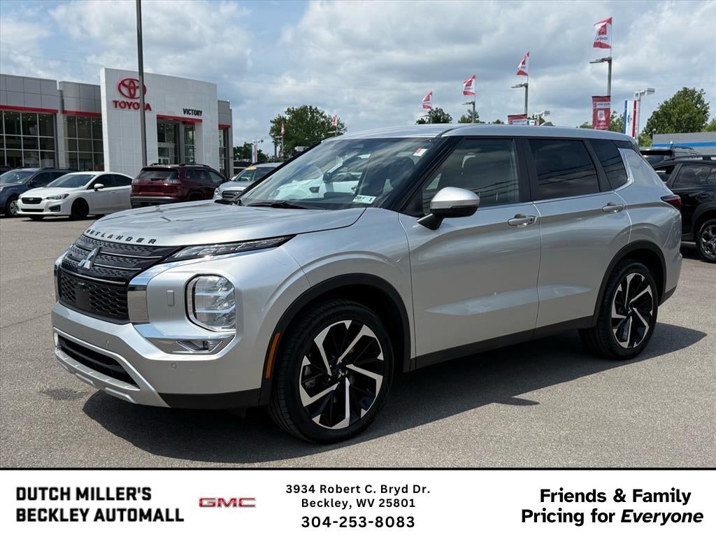 2024 Mitsubishi Outlander SE