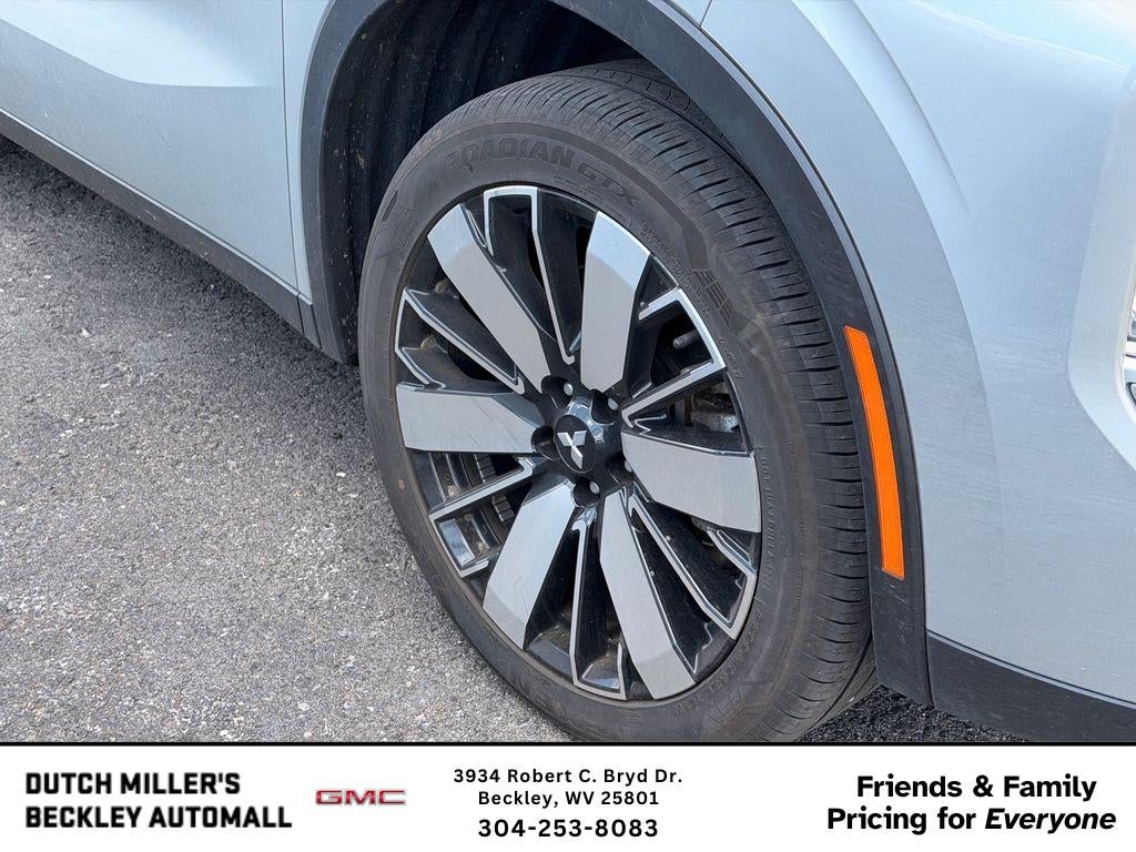 2025 Mitsubishi Outlander SE