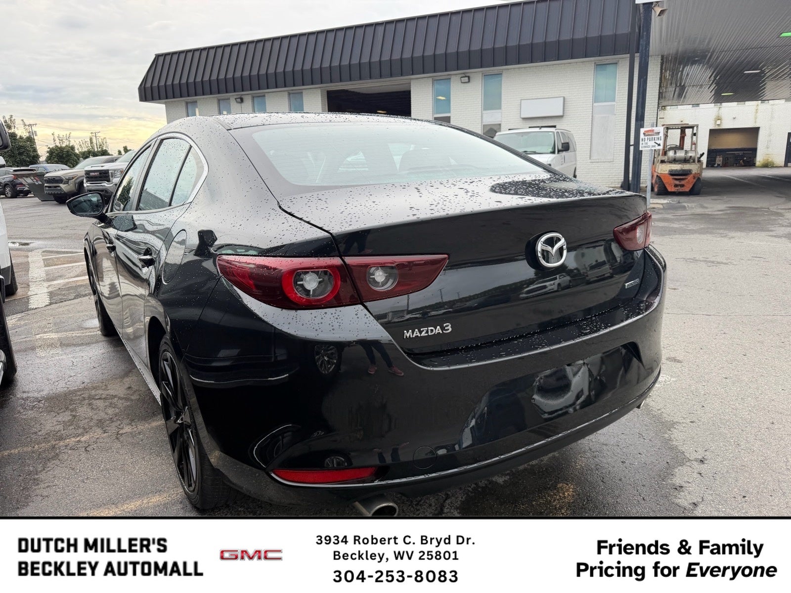 2025 Mazda Mazda3 Sedan 2.5 S Select Sport