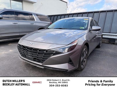 2023 Hyundai Elantra SEL