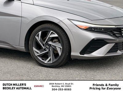 2025 Hyundai Elantra SEL Convenience